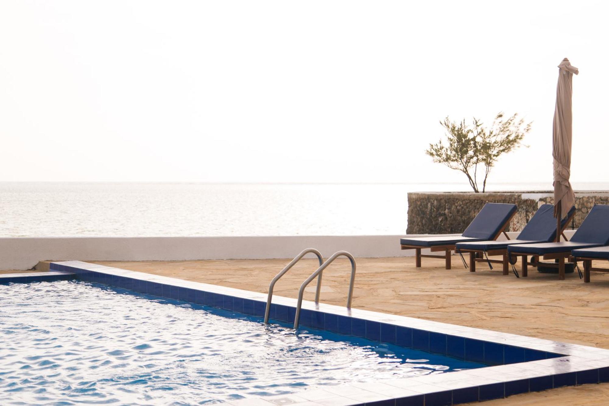 Royal Mandarin Hotel & Resort Pwani Mchangani Exterior photo